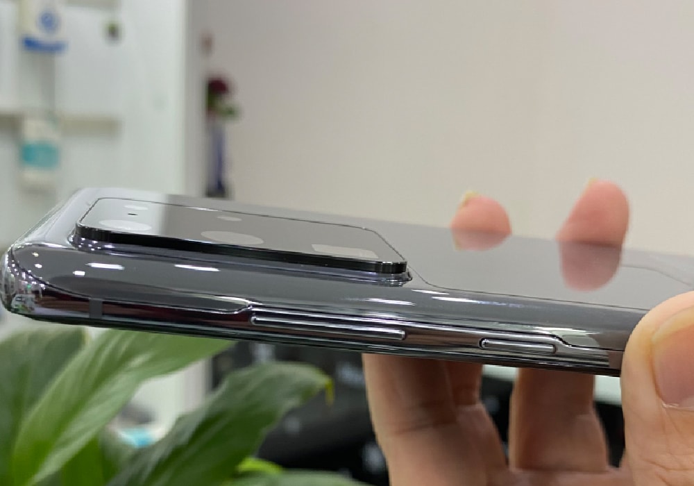Trên tay nhanh Samsung Galaxy S20 Ultra 5G: Kẻ mạnh thực sự